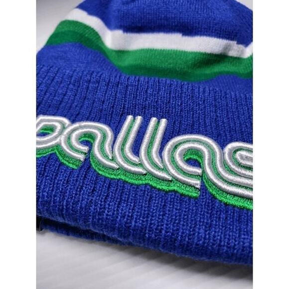 NWT‎ DALLAS MAVERICKS Retro Mavs City Series Edition NBA Pom Knit Youth Beanie - Picture 8 of 9